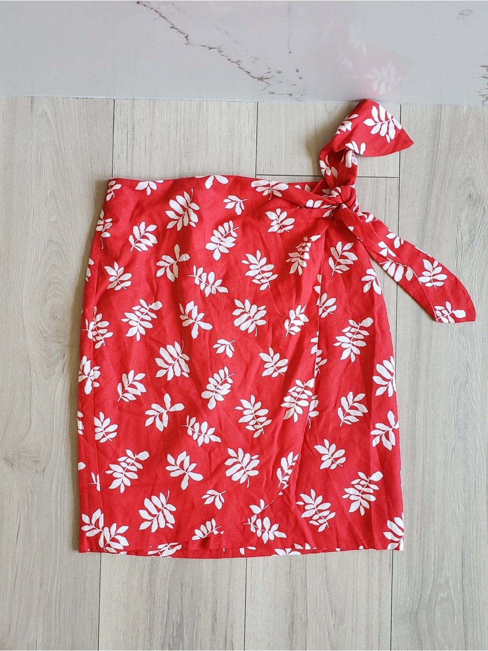 Ann Taylor Linen Red Floral Tie-Side Summer Skirt